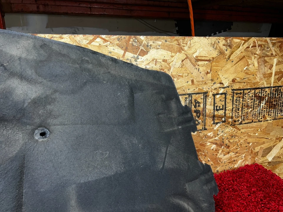 BMW 1999-2006 E46 capó de motor con aislamiento acústico OEM/B3 Foto 3 de 4