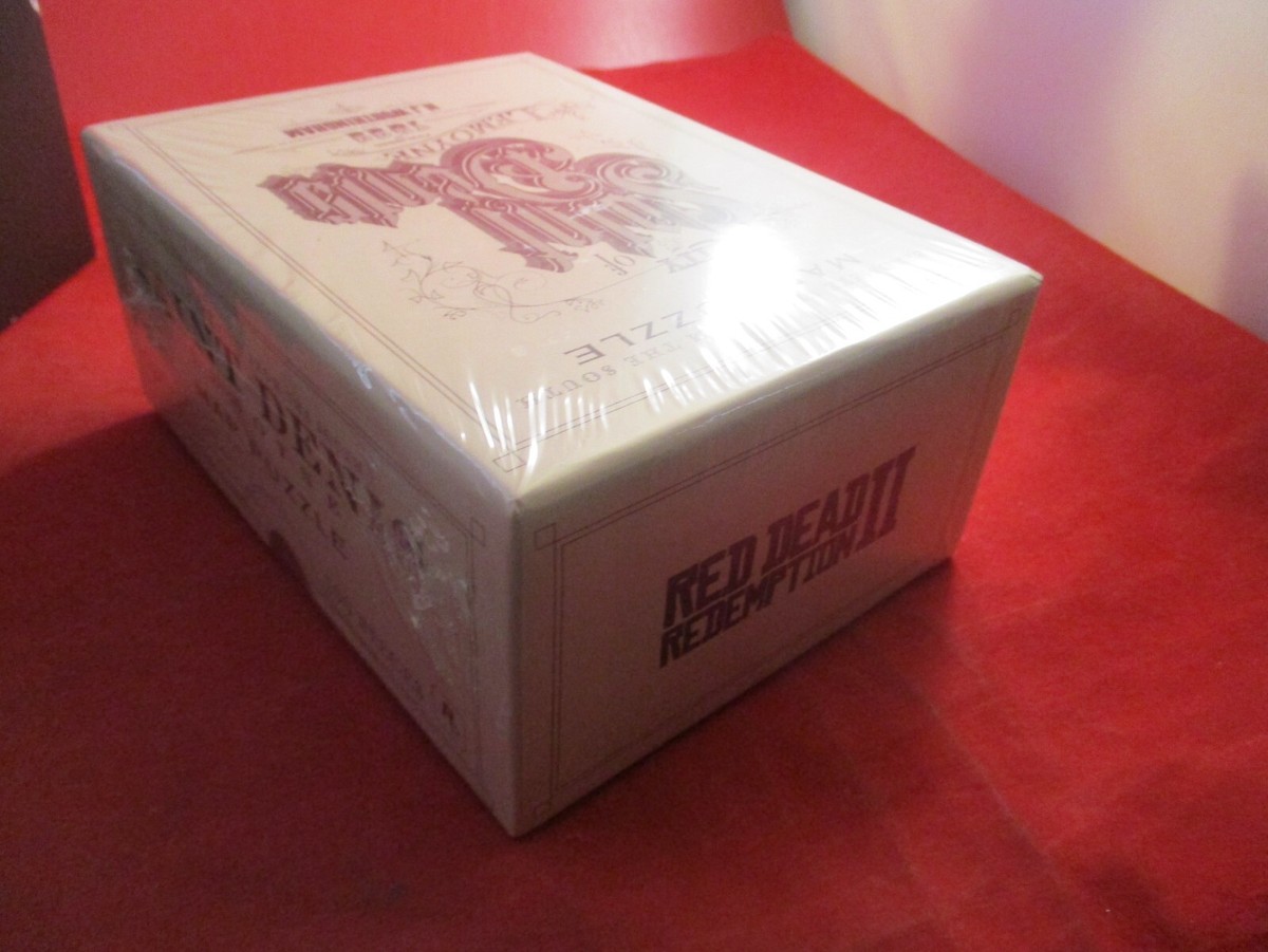 Red Dead Redemption 2 Rockstar EMPTY Collector's Edition Box w/ St