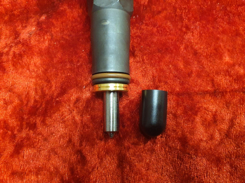 VOLKSWAGEN AUDI SEAT 1.9 TDI RECONDITION 1 X BOSCH DIESEL INJECTOR 038130073 AN - Picture 3 of 8
