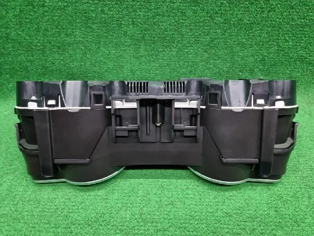 2010 AUDI A5 TFSI Quattro Instrument Clusters 8T0 920 931 C - Image 3 of 4