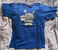 Kid robot huck gee zombie zombie hunter t large dunny kidrobot 