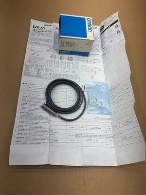 Omron E2E-X2Y2 Proximity Switch Standard Sensor