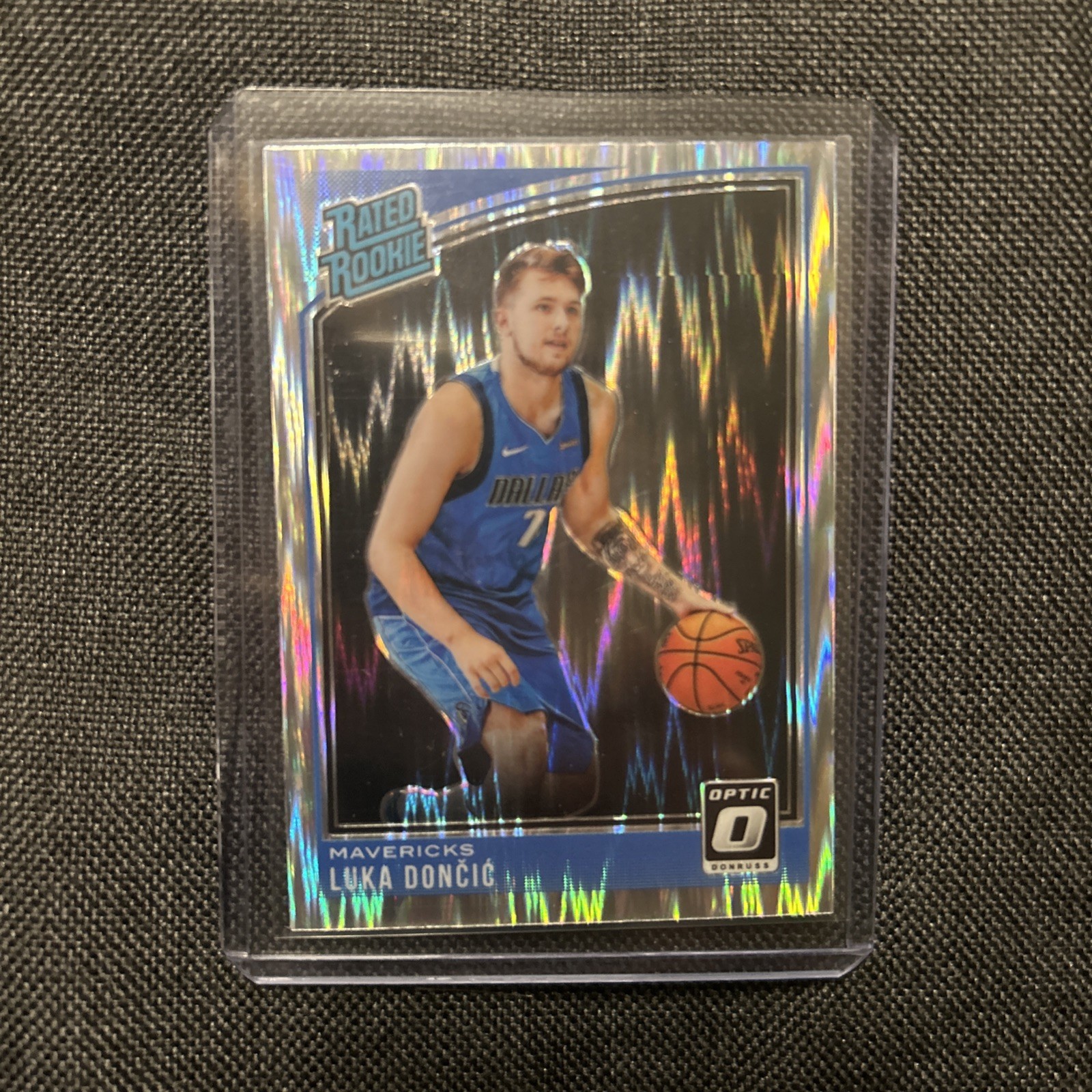 2018-19 Panini Donruss Optic Luka Doncic Rated Rookie Shock Prizm No. 177 Mavs