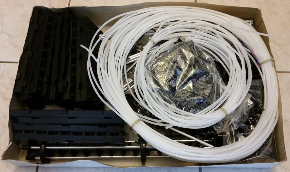 Vintage Bandai "Spacewarp" Set 30 marble roller coaster set. Pre-owned. - Image 2 of 4