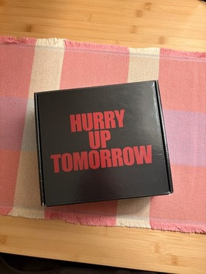 The Weeknd Hurry Up Tomorrow Collector Box Set CD + Exclusive T-Shirt XL