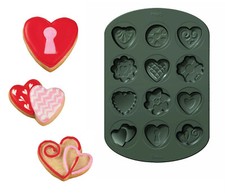 Wilton: teglia da forno per biscotti San Valentino 12 cavità - cuori