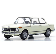 KYOSHO 1/18 (KS08543W) ---  BMW 2002 tii BLANC  --- NEUF. EN STOCK