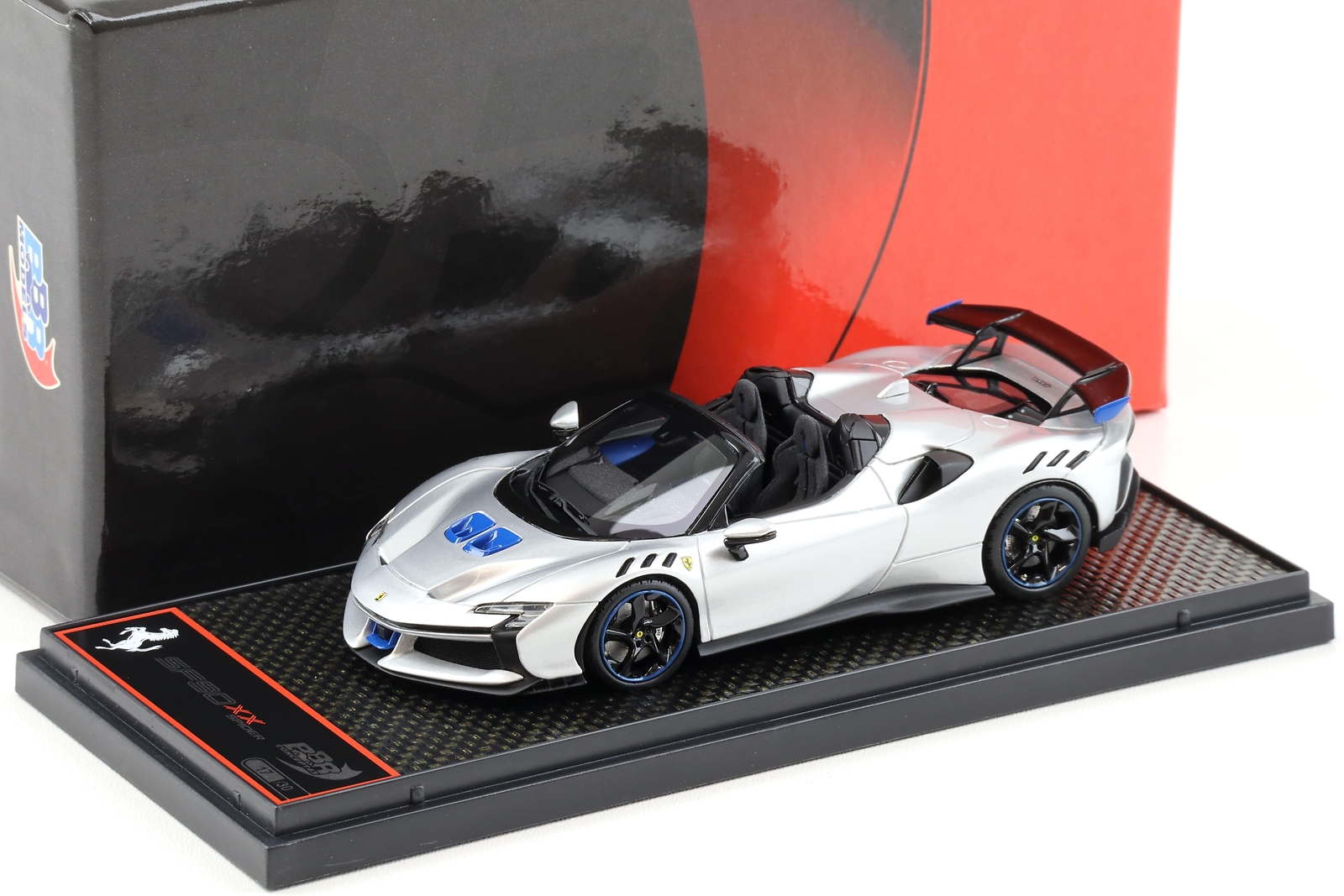 1:43 BBR Ferrari SF90 XX Spider Argento Nurburgring - Limited 30 Pcs.