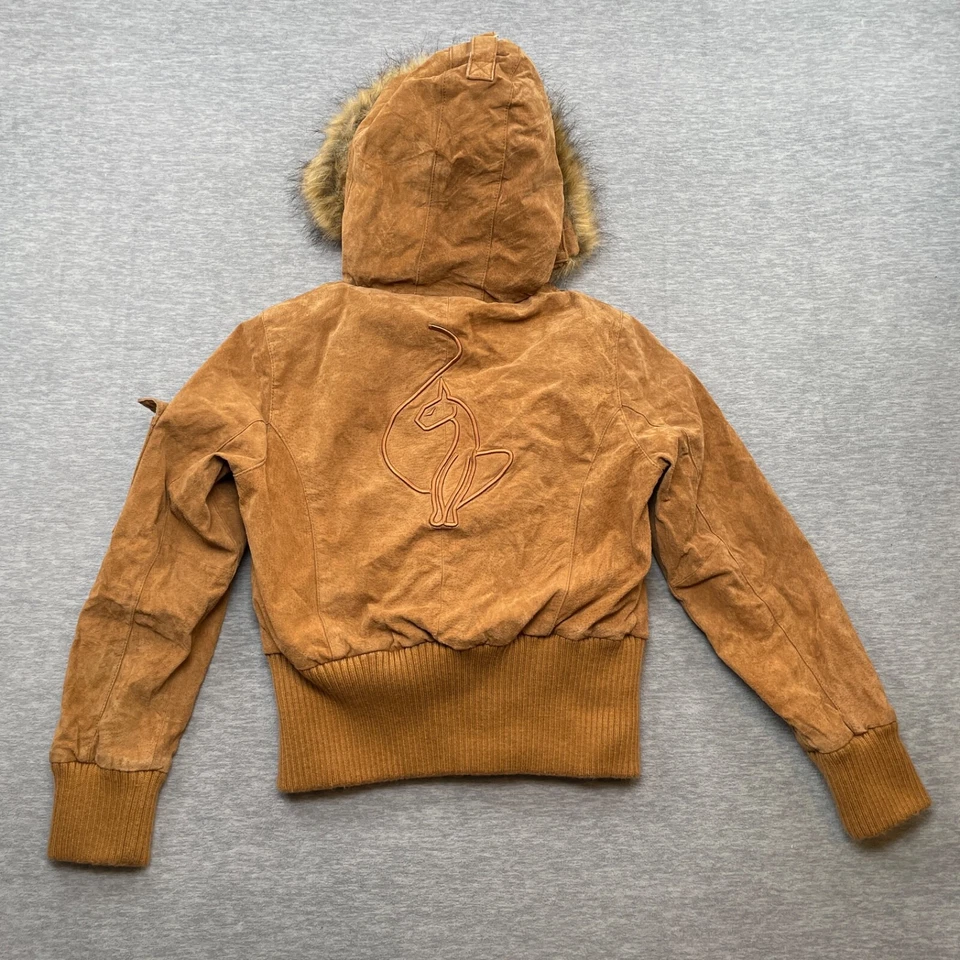 Chaqueta de cuero Baby Phat para mujer M marrón gamuza piel sintética con capucha bordada Y2K de colección Foto 2 de 4