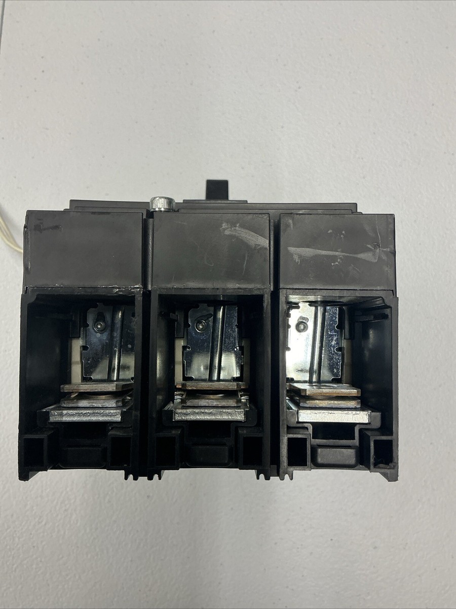 Square D PowerPact JJ 250 527611P2 Circuit Breaker 3 Pole