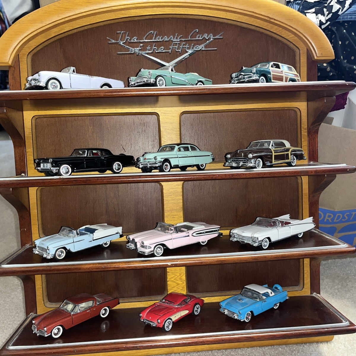 Classic Cars of the Fifties Franklin Mint 50's Model Display Shelf