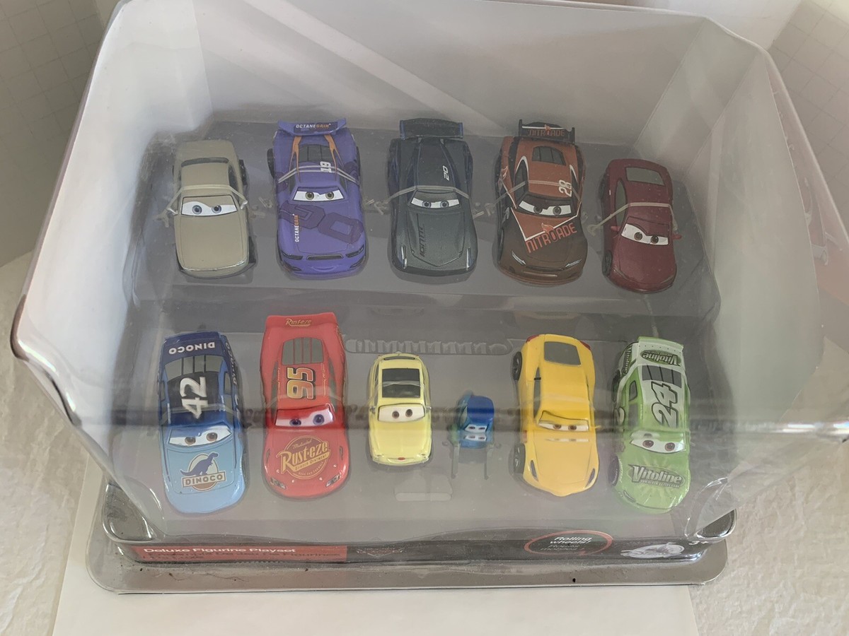 カーズ3 デラックスフィギュアプレイセット カーズ3 デラックスフィギュアプレイセット - メルカリ