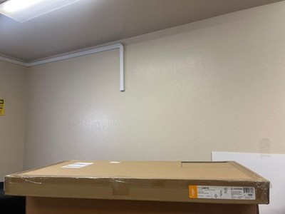 CHIEF LSM1U FUSION UNIVERSAL FIXED WALL MOUNT FOR TV AND DISPLAYS, 200 LBS MAX