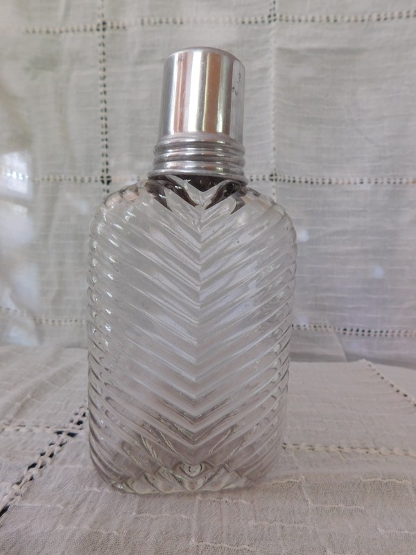 Herringbone Flask Chrome Lid & Shot Top