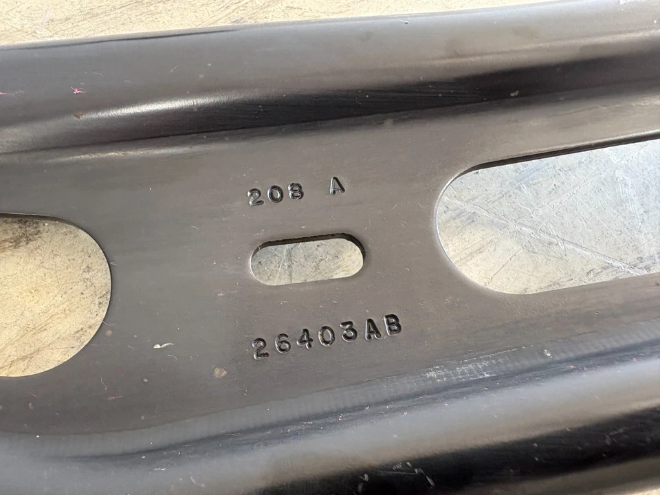 2018-2022 Chevrolet Equinox Rear Left Trailing Lower Control Arm #84175532 Foto 3 de 4