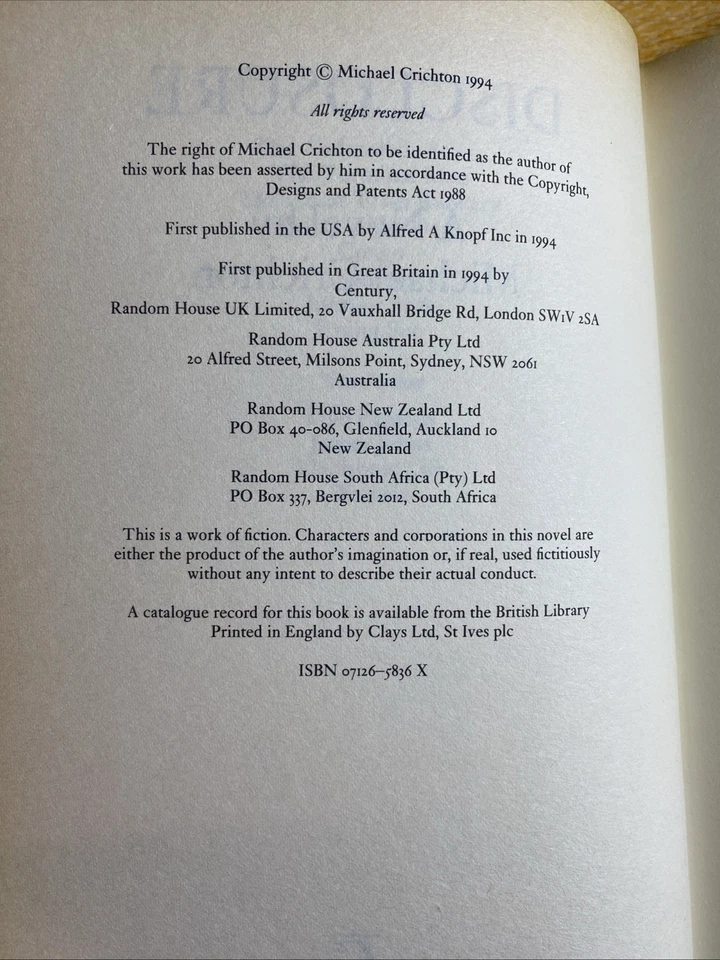 Disclosure Michael Crichton 1st UK Edition Hardcover Book 1994 - Image 2 of 4