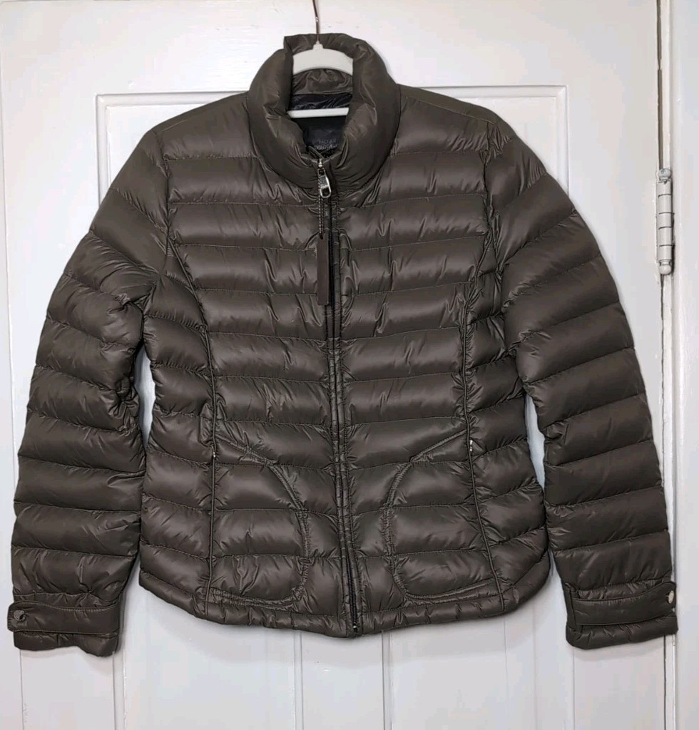 Calvin Klein Premium Down Lightweight Puffer Jacket Packable