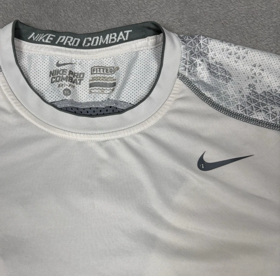 Nike Pro Combat Compression Tank Top XL White Gray Camo Dri-FIT Fitted Athletic - Image 4 of 4