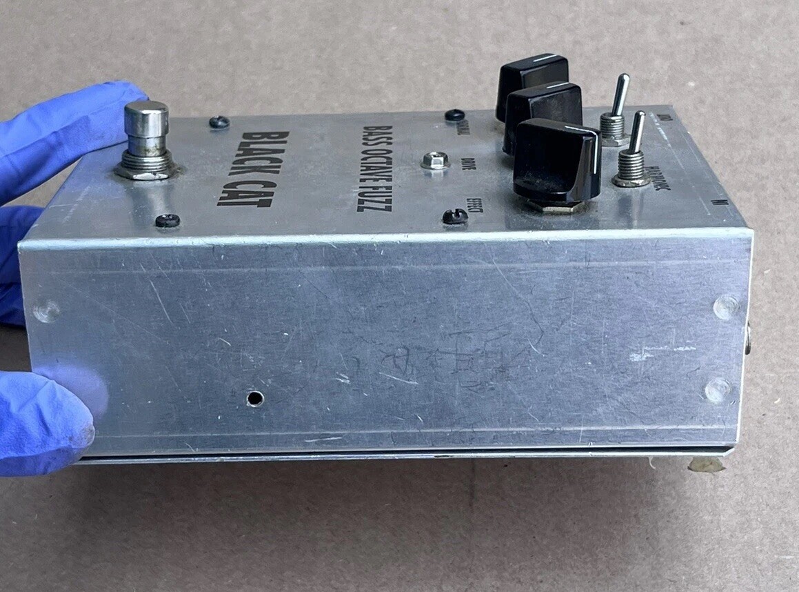 Vintage Black Cat Bass Octave Fuzz Guitar Pedal Chrome Rare