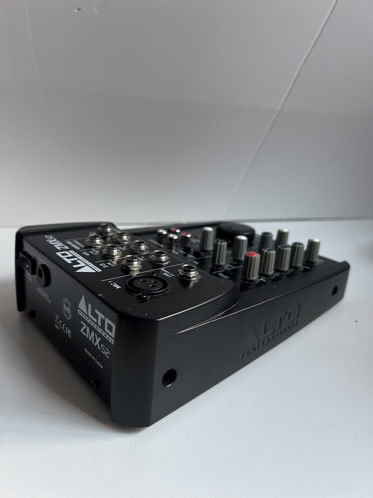 Alto Professional ZMX52 ZEPHYR SERIES COMPACT 5 Channel Mixer AUDIO