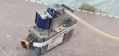 GASARMATUR Typ VR 8615 V A1020 2 aus Buderus  Logomax Plus GB 112-43