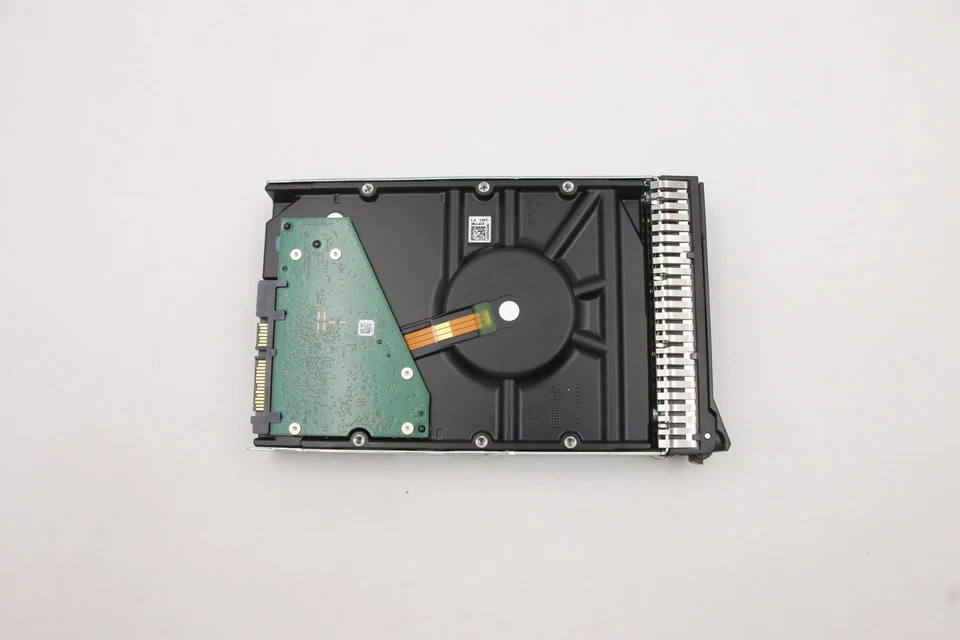 Lenovo ThinkSystem 00MX091 7XB7A00059 3.5" 8TB 7.2K SATA 6Gb 512e Hard Drive HDD - Image 2 of 4