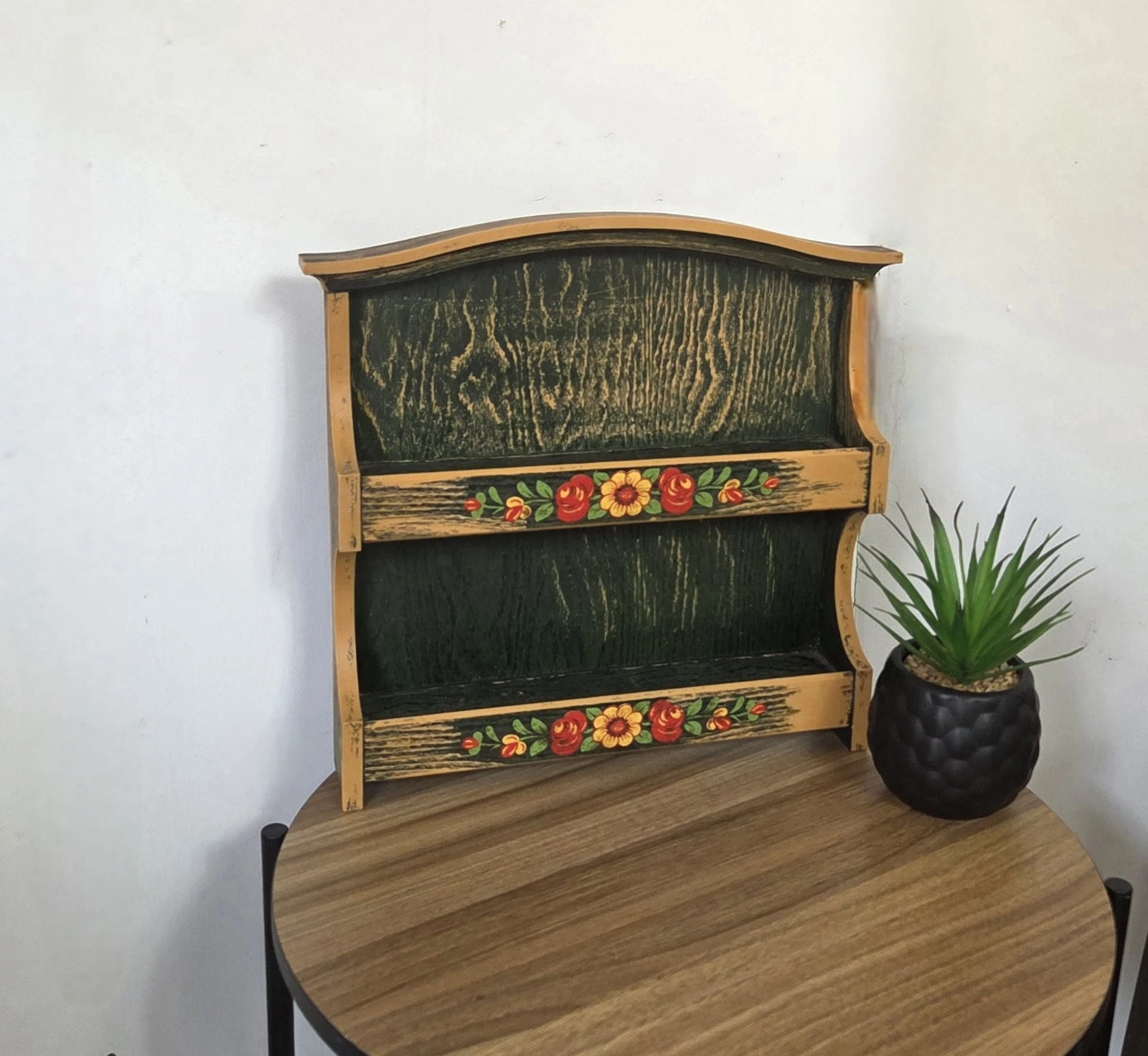 VINTAGE EMSA Herb Spice Rack Shelving Wall Hung Freestanding Canal Barge Cottage
Opens in a new wind