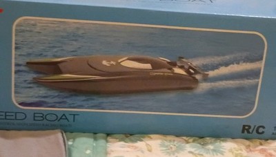 Remote Control High Speed Racing Boat Model Speed/Racing Boat