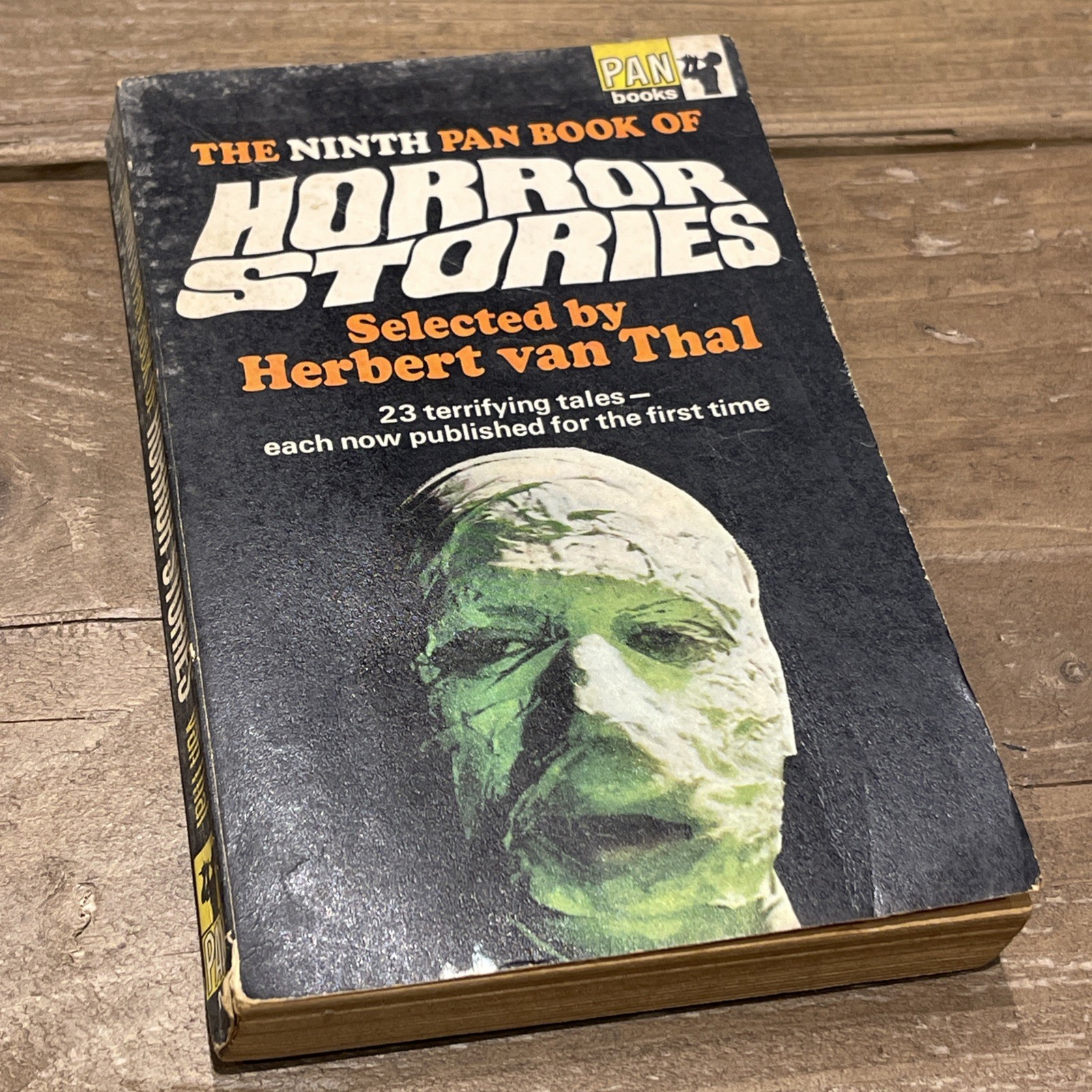 Pan Book of Horror Stories: Volume 9