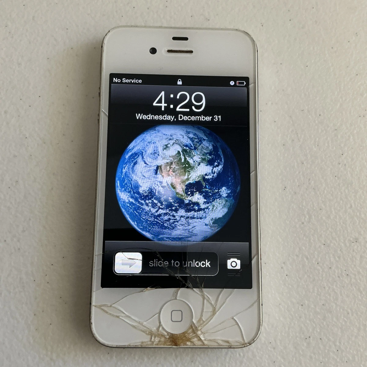 iPhone 4 16GB iOS Just Listed 2026