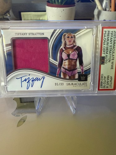 2023 Panini Immaculate WWE - Patch Auto Tiffany Stratton /99 On-Card
