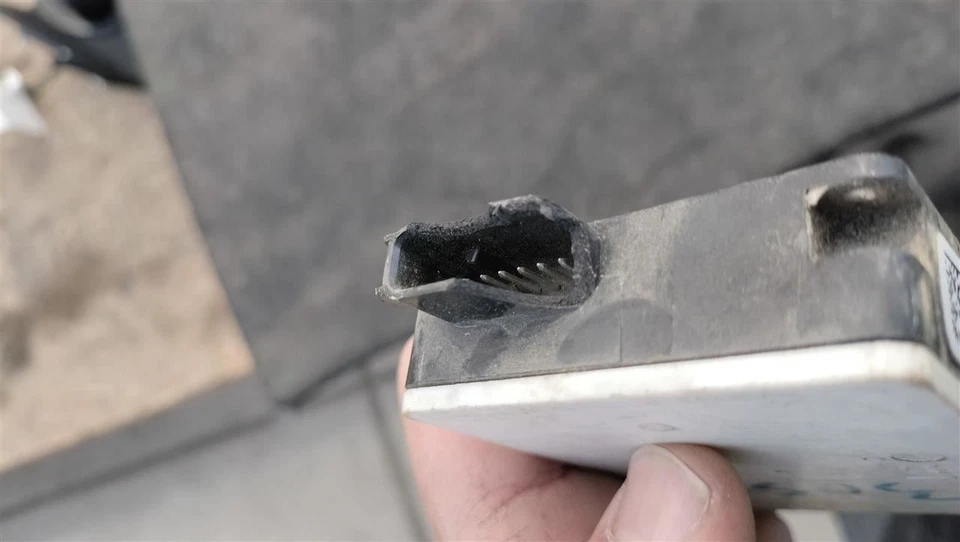 RIGHT REAR BLIND SPOT 56038942AA 2011-2012 DODGE CHARGER Foto 4 de 4