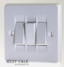 Tenby-Legrand - 7360 32 - 10a Three Gang Two Way Plate Switch New
