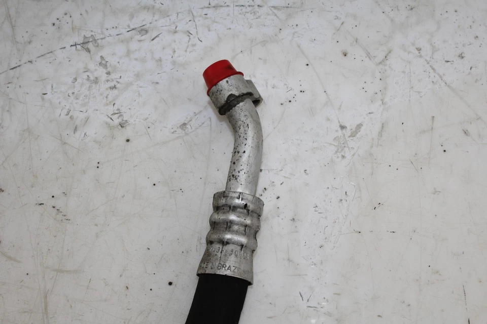 Volkswagen Golf 2000-2006 1,8 l aire acondicionado línea líquida OEM CG126 Foto 2 de 4