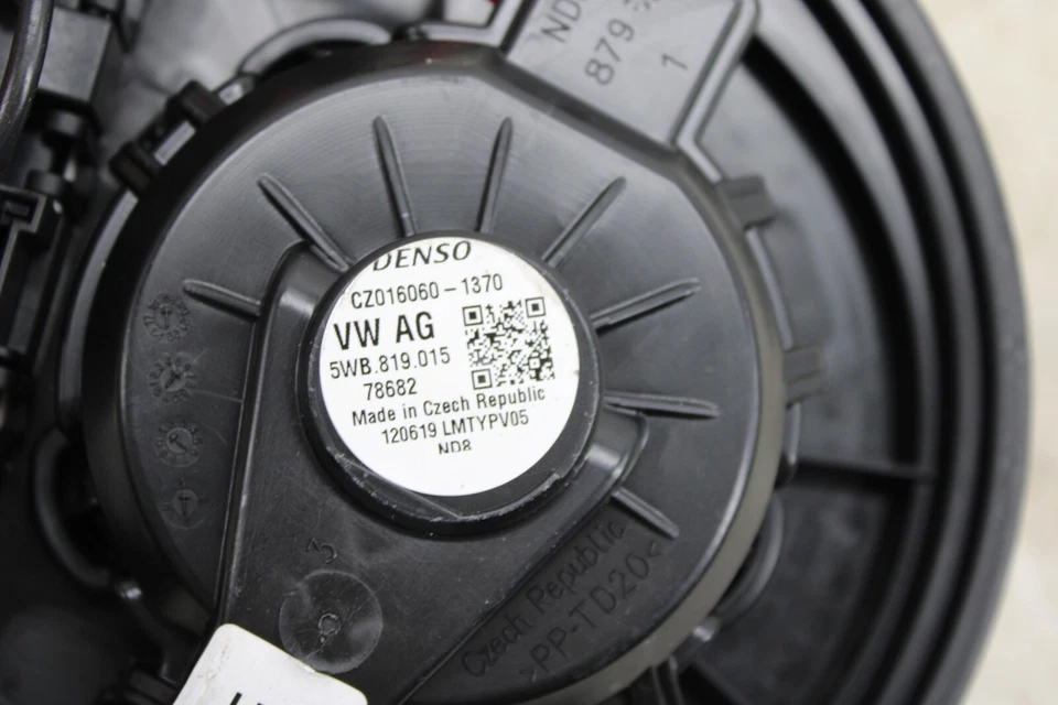 Motor soplador Audi TT 2019-2023 5WB819015 OEM HE123 Foto 4 de 4