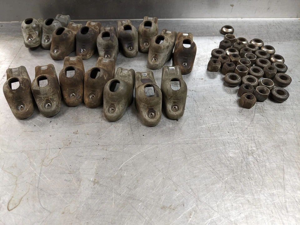 Conjunto de brazo basculante para Chevrolet K1500 96-99 5,7 Foto 2 de 4