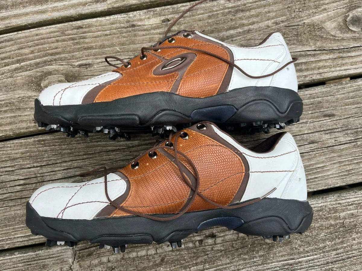 Preços baixos em Oakley Golf Masculino 9.5 Sapato dos EUA | eBay