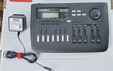 Digitech Vocalist Workstation  -- Vocal harmo...