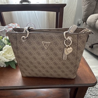 GUESS Beige Brown Logo Shoulder Bag Zip Gold Hardware Key Charm Designer