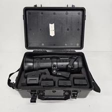 Neewer F3-500 Outdoor Flash Strobe Light (4) Rechargable Batteries