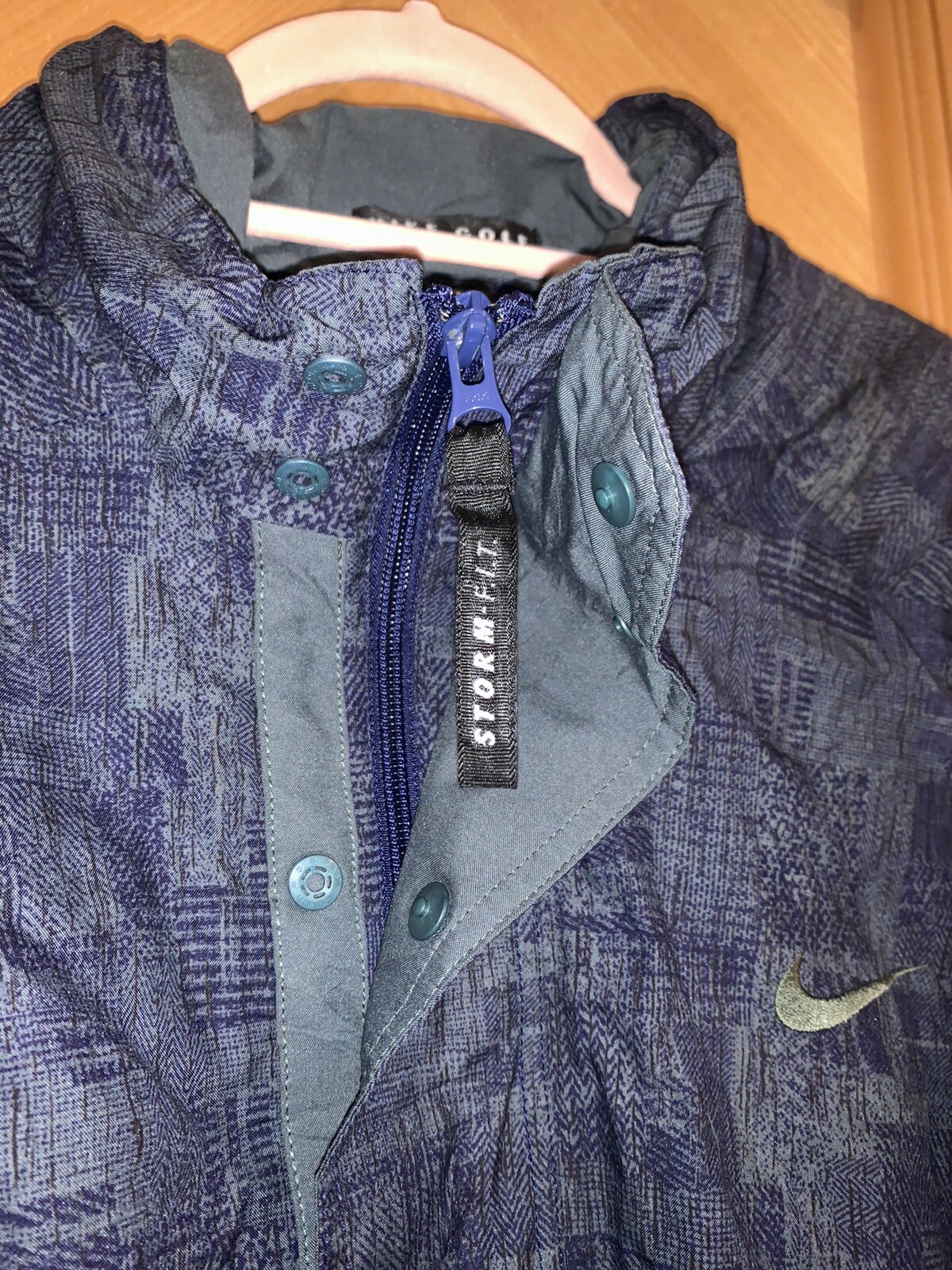 Picture 4 of 6