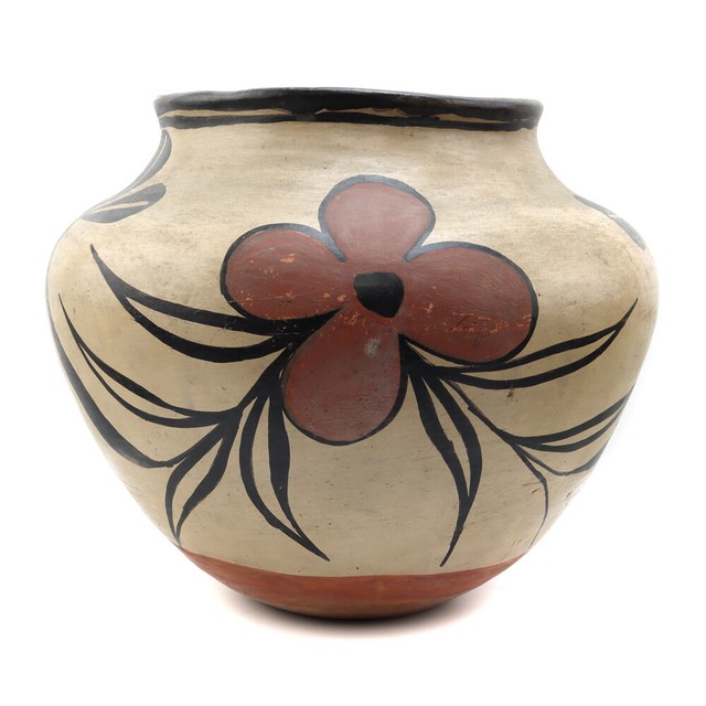 Santo Domingo (Kewa) Jar, c. 1920s, 9.5" x 10.75" SOLD