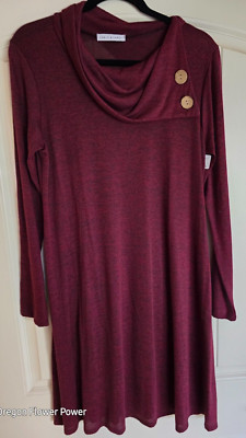 Chris & Carol Long-sleeve Burgundy Tunic NWT Size L Button detail on collar