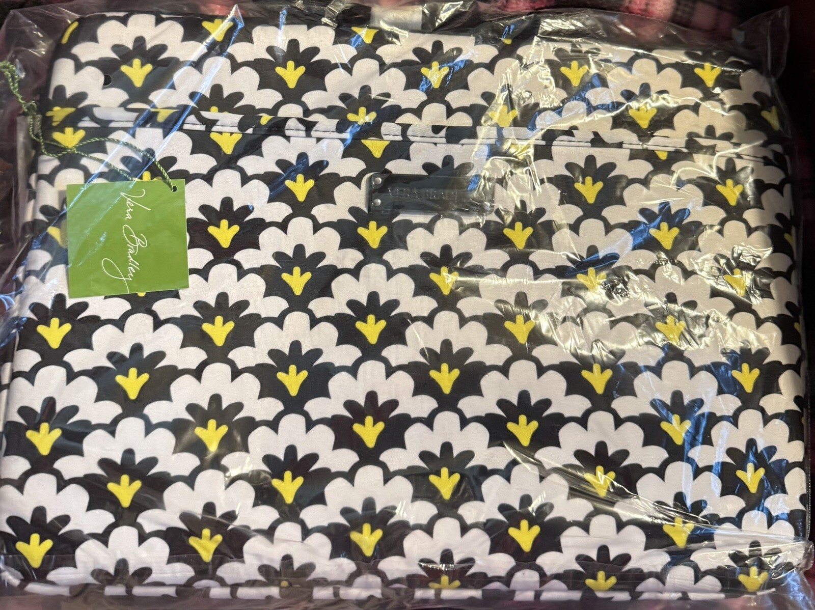 Vera Bradley 15" Neoprene Fanfare Fans White Yellow Black Laptop Case Nwt