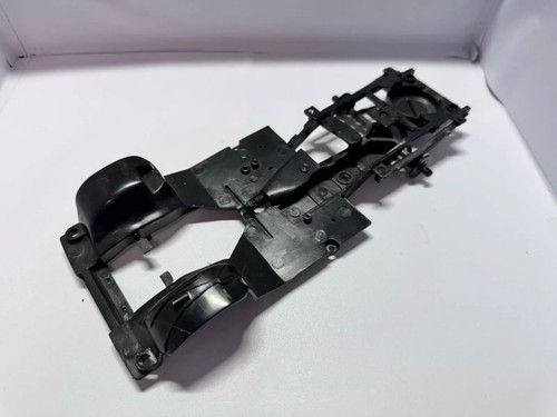 1:18 Unterboden - Ersatzteile - Spare Parts - Picture 9 of 30