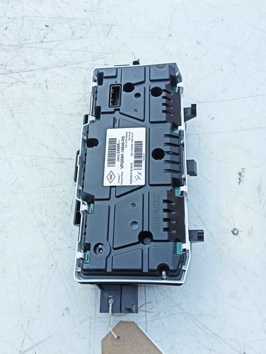 Strumentazione contachilometri Renault Captur 2016-2020 248103499R OEM - Foto 8 di 13