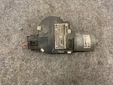 03-10 Volkswagen VW Touareg Porsche Cayenne Front Windshield Wiper Motor OEM