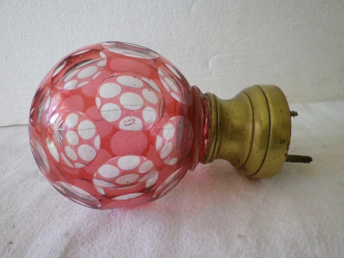 BOULE D' ESCALIER CRISTAL BACCARAT COTES LISERE ROUGE BRONZE FIN XIX IEME SIECLE