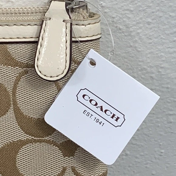 Coach Signature Stripe Tablet Sleeve Ipad Case Cover Khaki White Canvas F61716 - Image 2 of 4