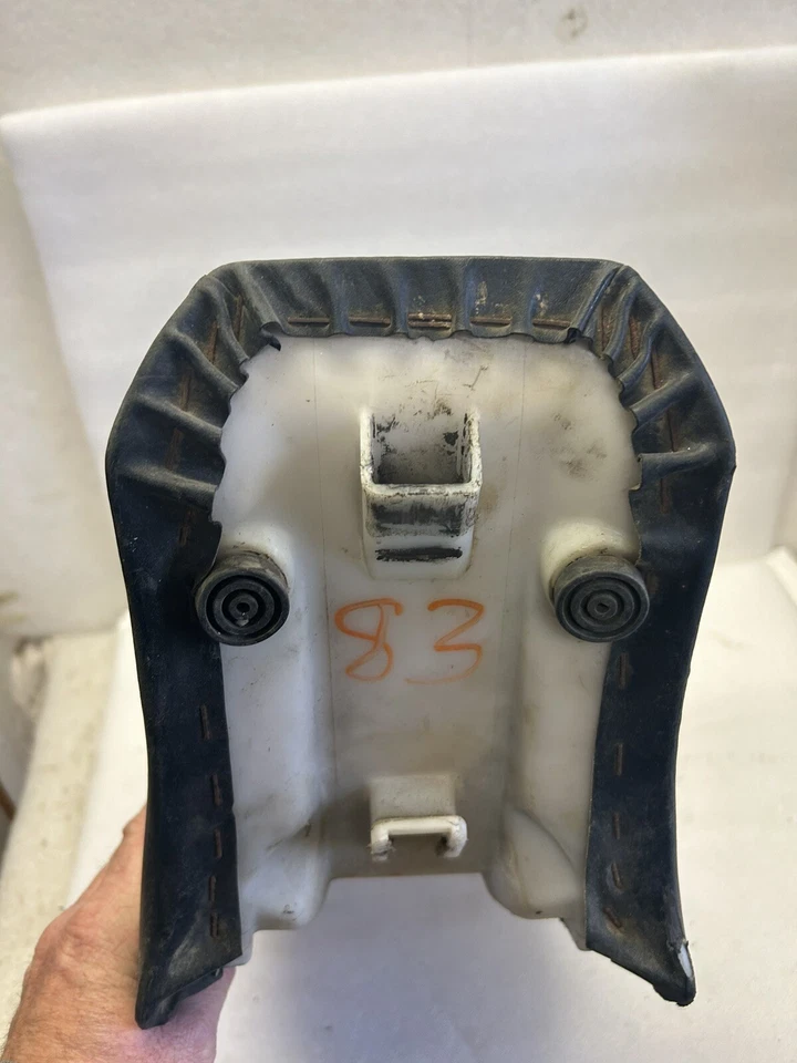 ИЗЯЩНЫЙ! Оригинальное сиденье yamaha seat 1983 yz 490 K yz490k 83 Yz 250 23x-w2573-00-00 - Изображение 4 из 4